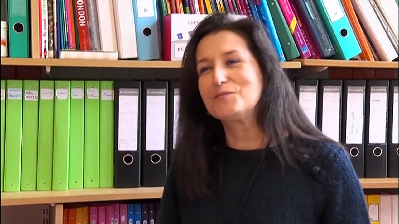 A LA UNE/Saint-Cyr: Dispositif d'alerte anti-intrusion à l'école