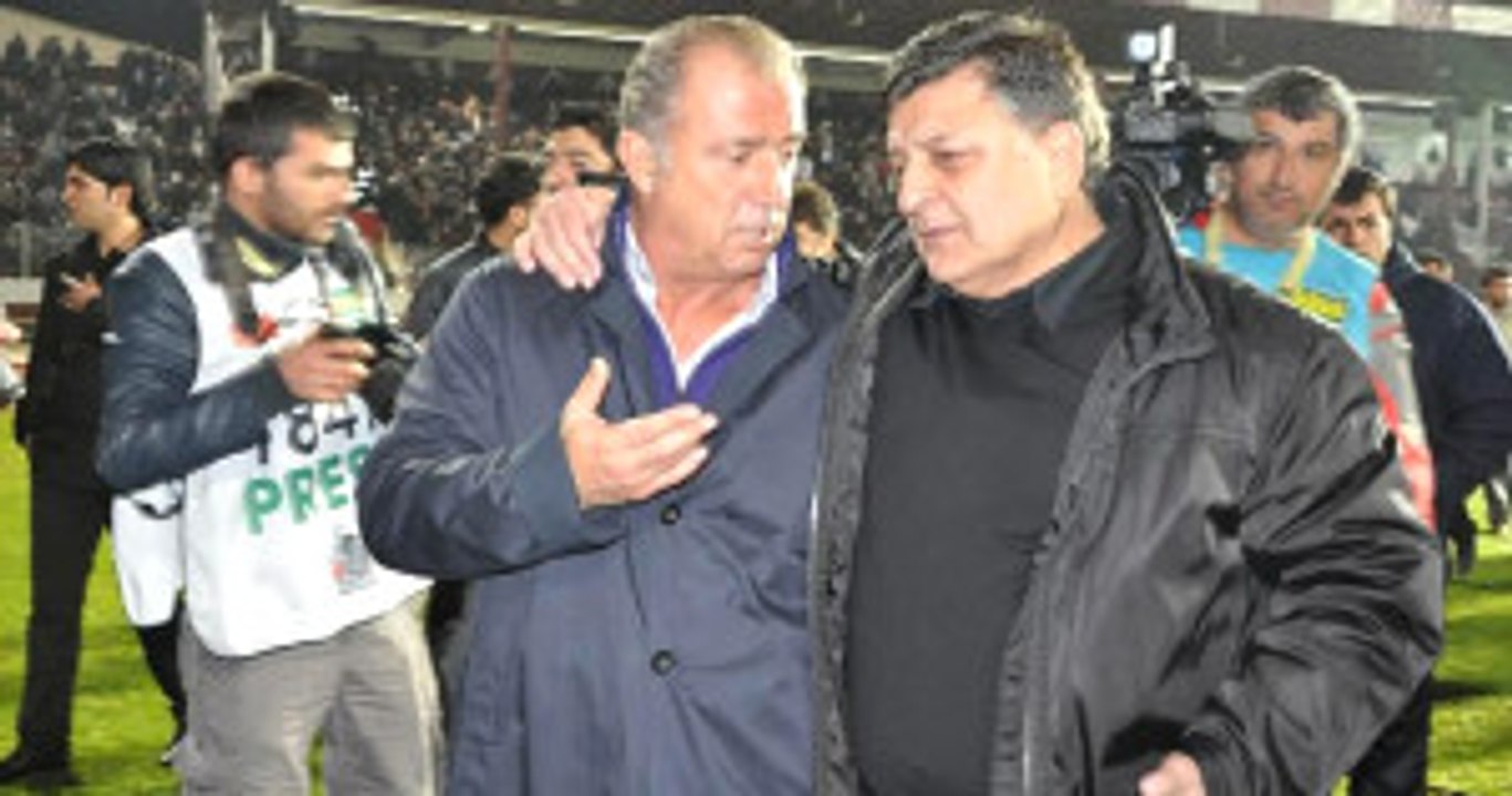 Yılmaz Vural: Terim, Konuşurken Can Ciğer Arkadaşın Ama Eleştirince Bozuluyor