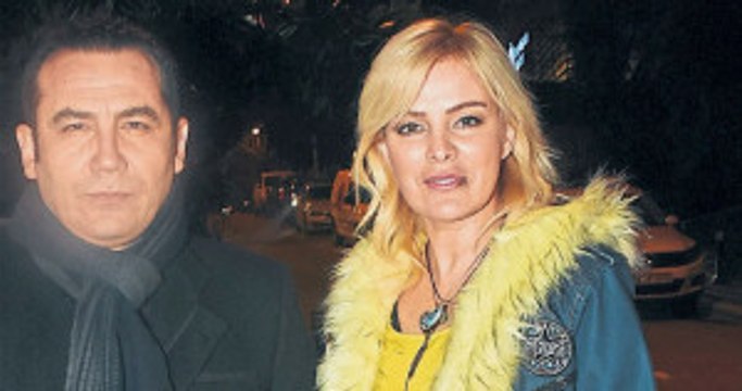 Ömür Gedik, Sevgilisi Ferhat Göçer ile Gazetecilerin Önünde Tartıştı