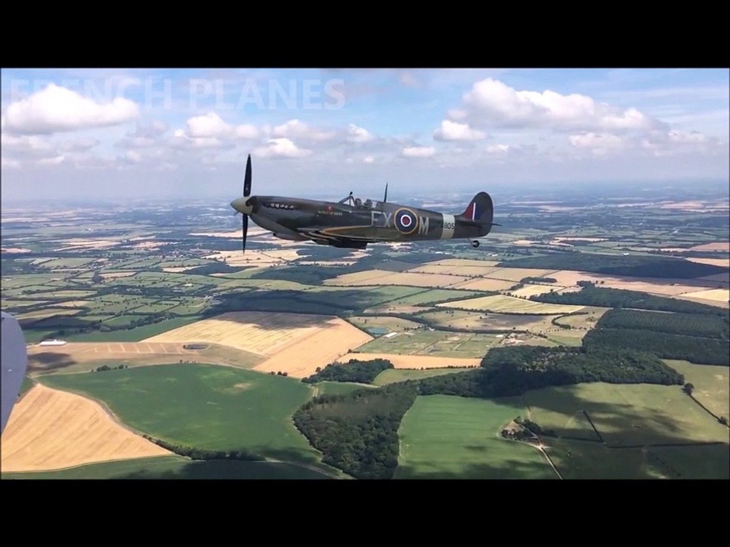 ⁣[Look & Listen] Super-Marine Spitfire official vidéo song by French Planes