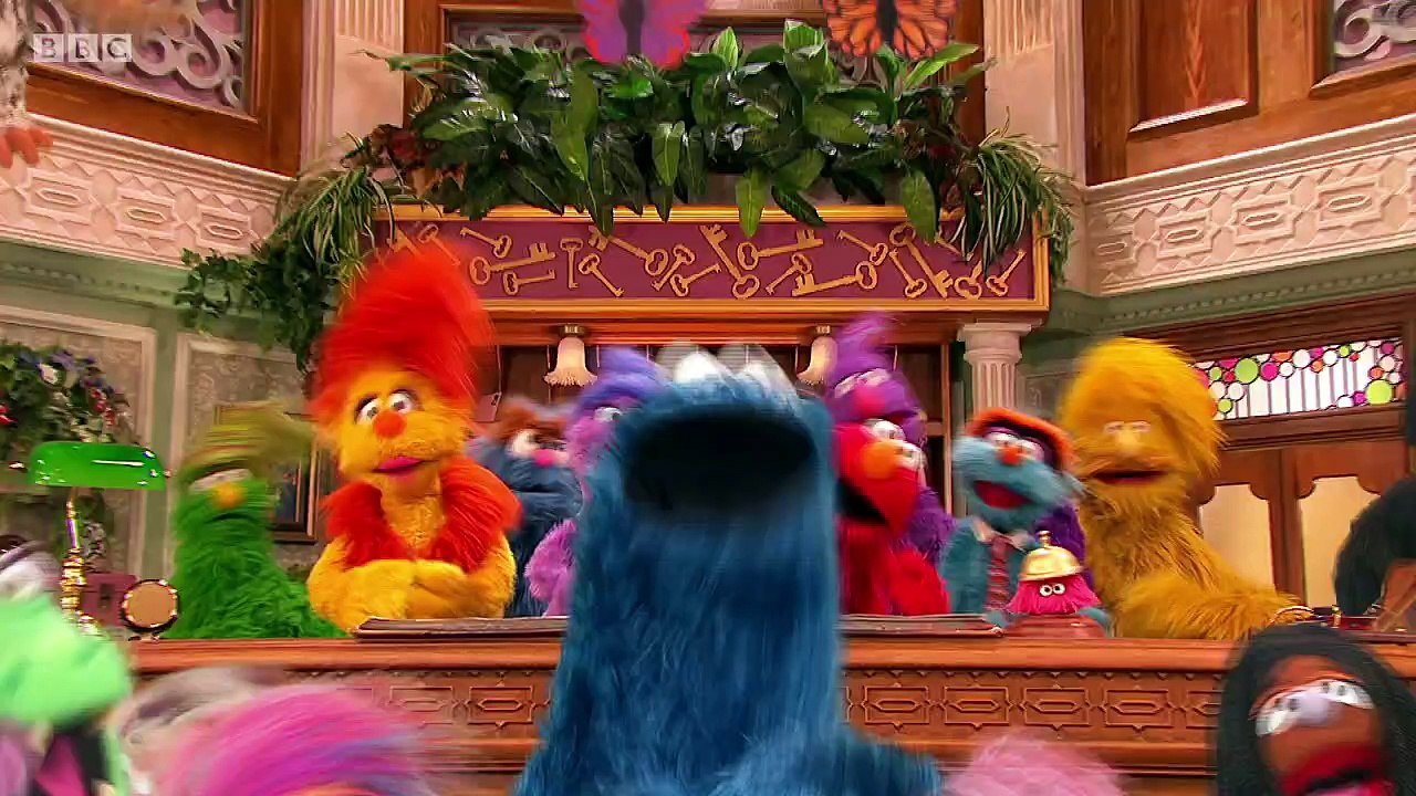 Disney . The Furchester Hotel.s02e26.Olivia the Octopus