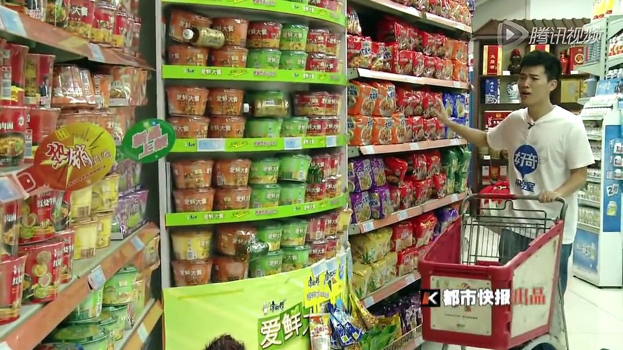好奇实验室 泡面真的比包子更营养？食品安全 馒头 营养价值分析