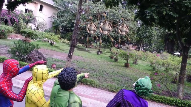 Spiderman Vs Venom SAW Skeleton ATTACK! Superheroes Fun Joker Hulk Yellow Spiderman Movies