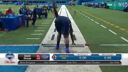 David Sharpe runs the 40-yard dash
