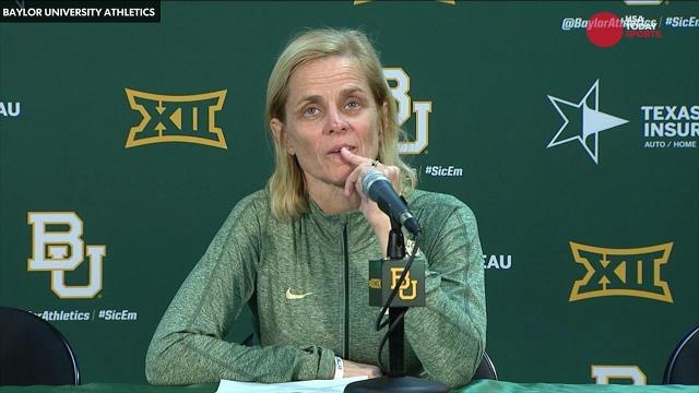 Baylor coach Kim Mulkey issues emotional apology