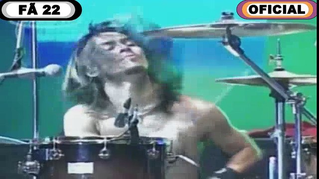 CPM22- Felicidade instantanea (Festival de verão 2006)