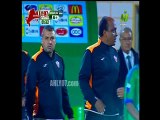 شاهد لاعب الزمالك علي جبر والفاظ خارجه لزملائه في الملعب فضيحة