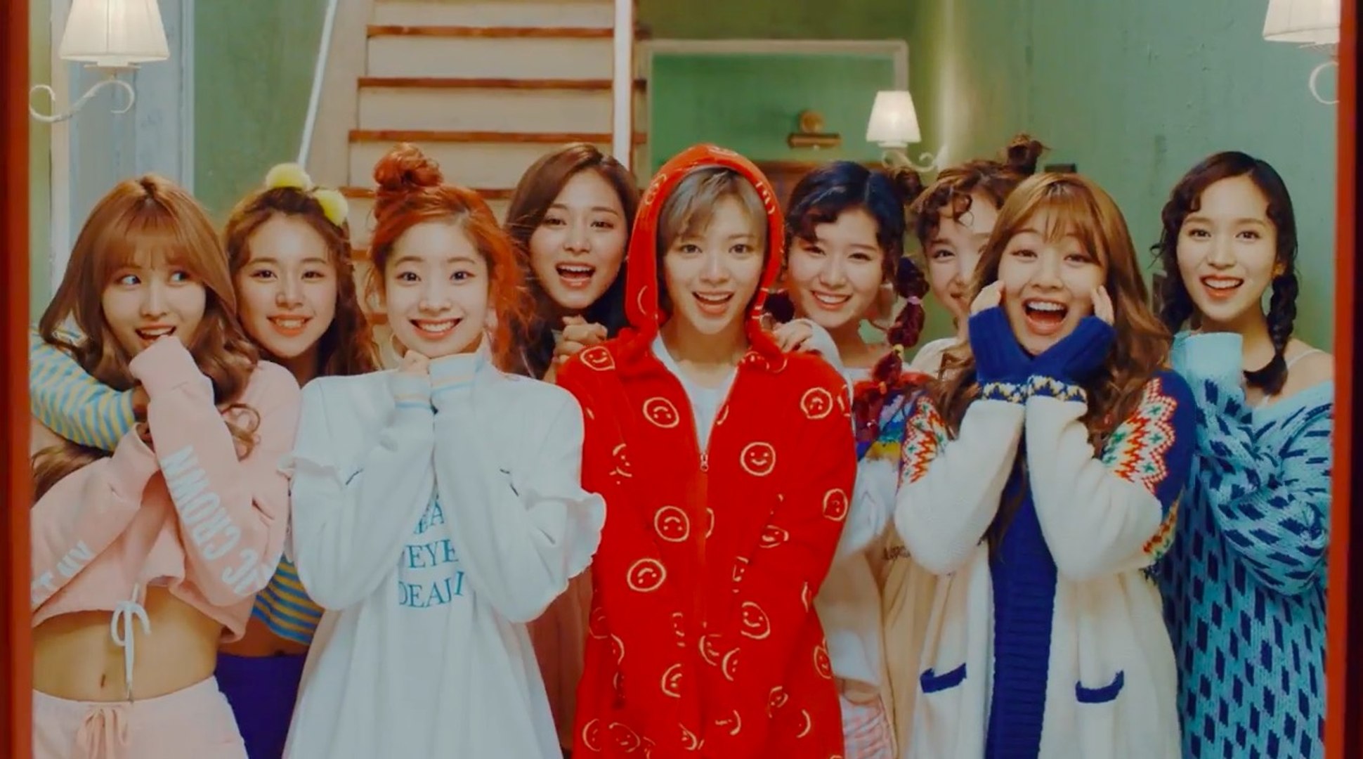 Twice 트와이스 Knock Knock M V Video Dailymotion