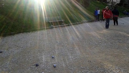 Henry ne l'a pas fait exprès mais il a un beau coupe vent