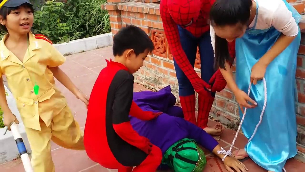 Человек-паук и Эльза компиляции