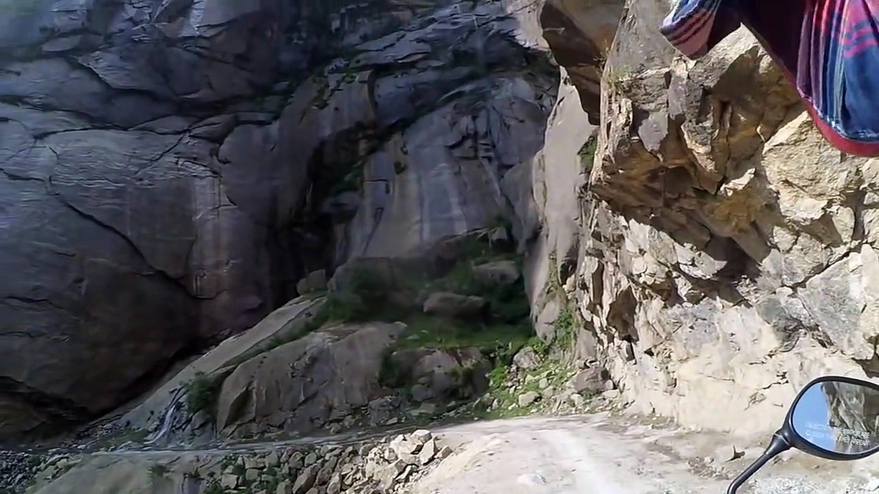AU CALME EN SCOOTER