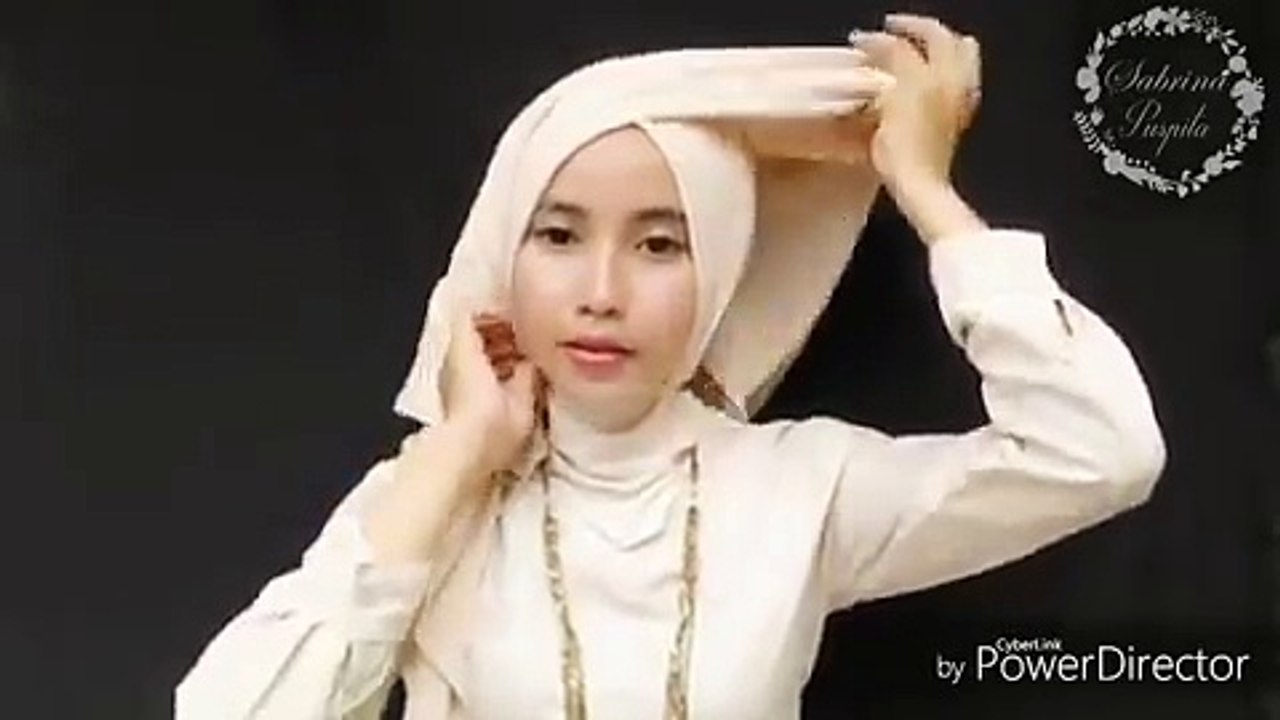 TUTORIAL HIJAB -  Wisuda (Graduation Day)