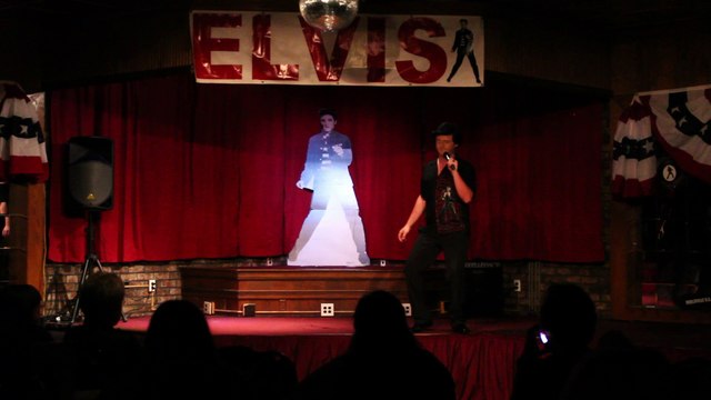 Nick Perkins sings 'Way Down' Elvis Week 2016