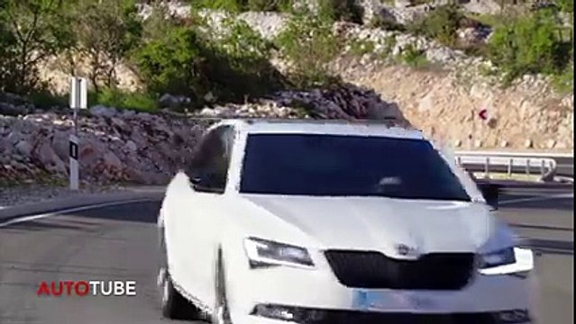 2017 Skoda Superb Sportline Combi - Drive and Design