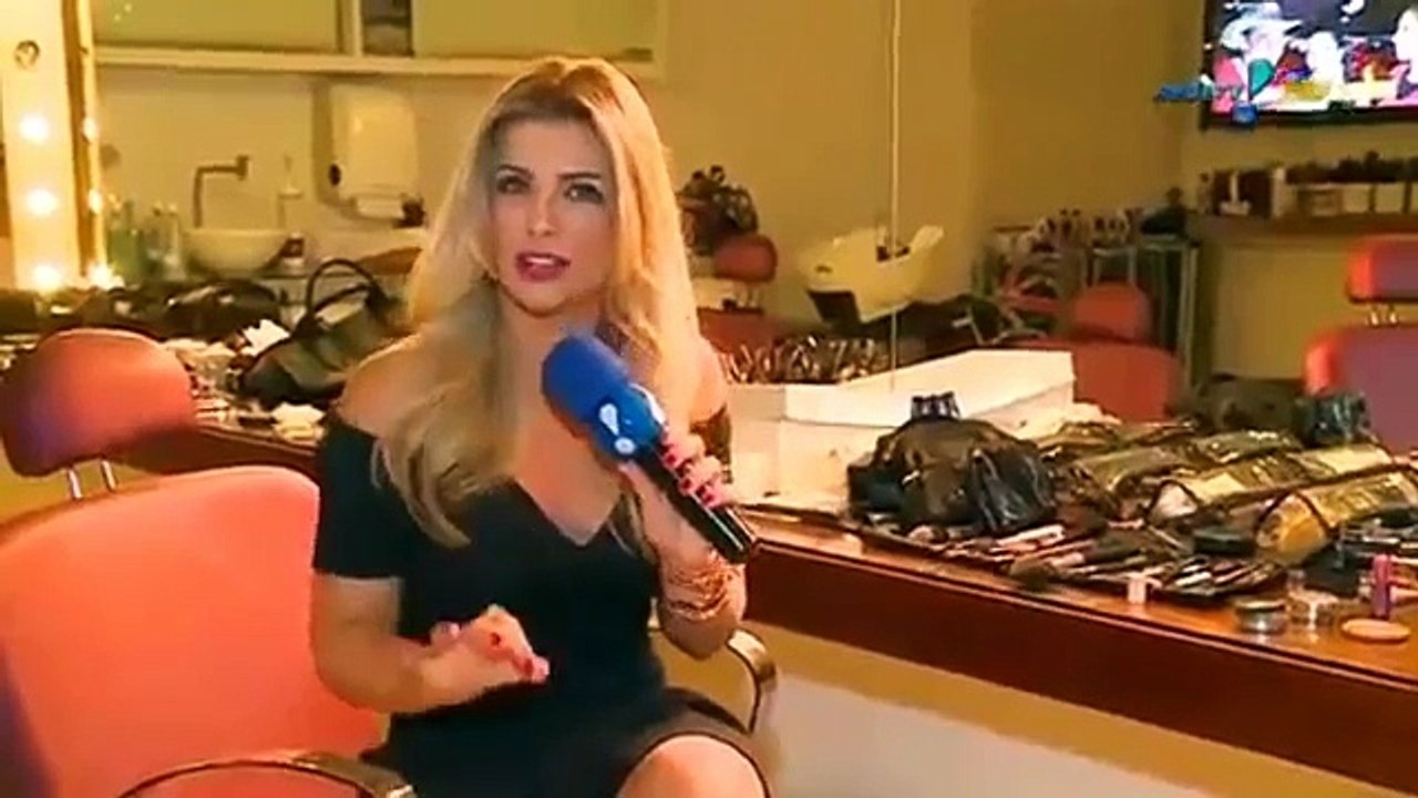 Mulher Melão em Entrevista com iris Stefanelli no TV Fama