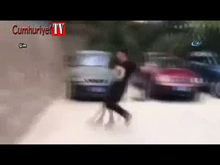 Korkunç an: Takla atmak isterken kolunu kırdı