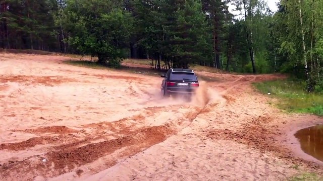 BMW X5 E70 offroad in the sand (БМВ Х5 на песке)