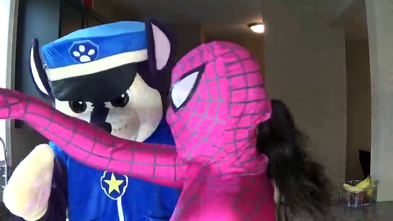 PINK SPIDERGIRL'S BIG BUTT!! Giant Spider Attack w_ Joker Girl and Frozen Elsa IRL-a2nIovguyFc