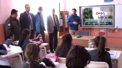 Ardahan Kovalarla Doğaya Yem Serptiler