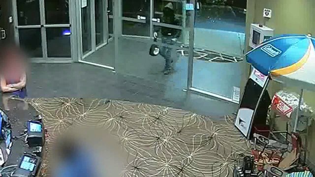 CCTV Release Burglary In Club Caught on Tape | CCTV Footage 2017