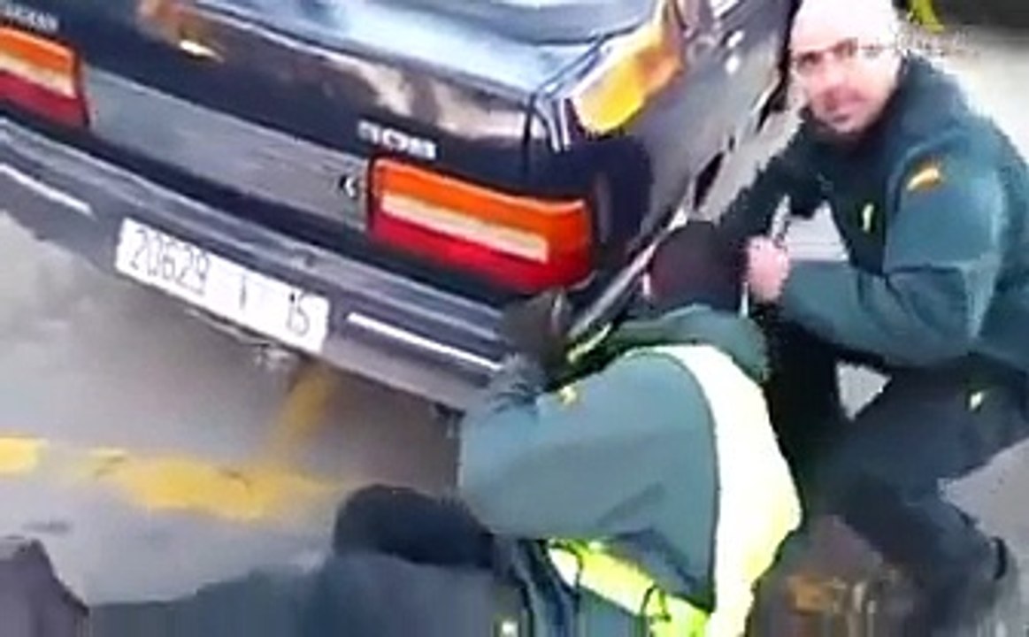 Illegal immigrant hidden in a bumper