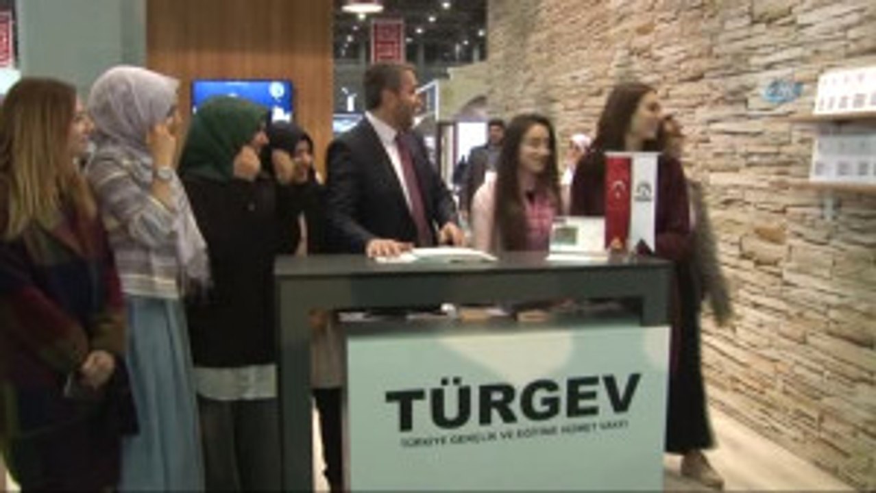 AK Parti İstanbul İl Başkanı Dr. Selim Temurci, Cnr Kitap Fuarını Ziyaret Etti