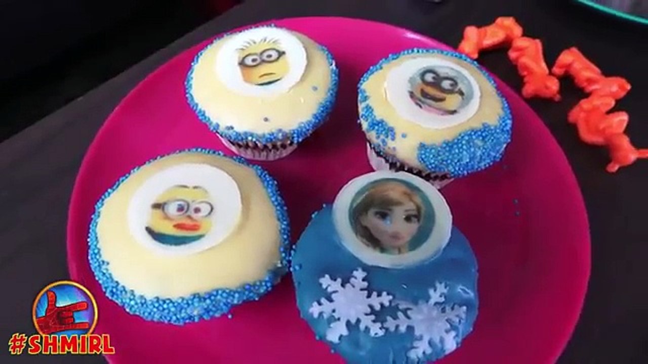 Человек-паук, замороженные Эльза и Анна и розовый Человек-паук против Призрака! Забавный супергерой в реальной жизни :