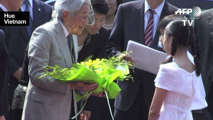 Japan emperor visits Vietnam's former imperial citadel in Hue