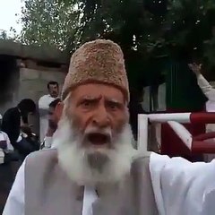 Aik 83 saala Bazurg ka jazba dekhain