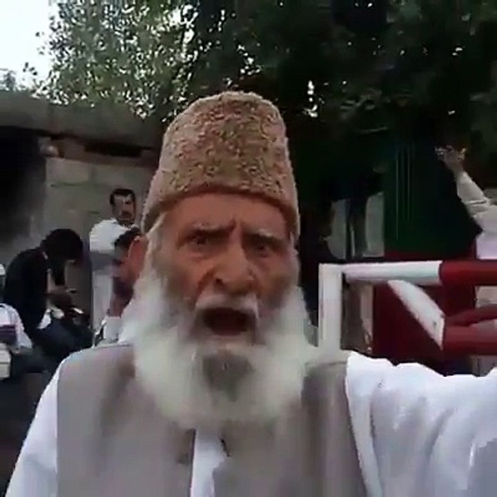 Aik 83 saala Bazurg ka jazba dekhain