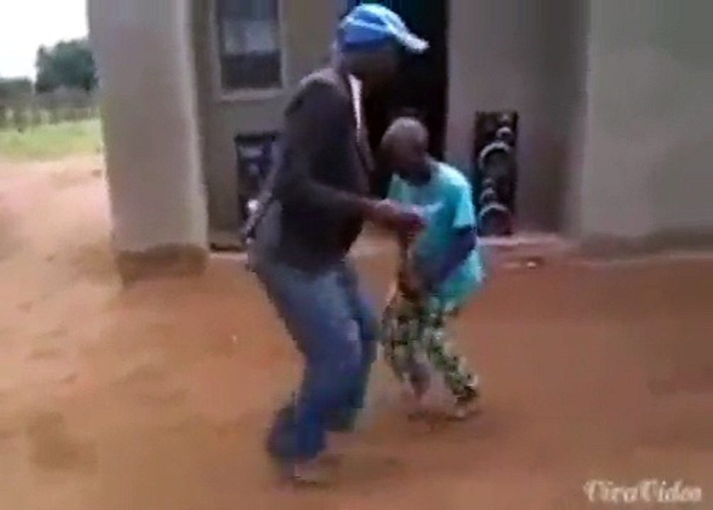 APRENDE A DANÇAR ASSIM