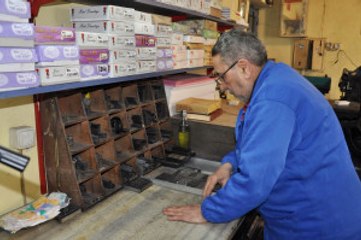 Kars'ta Matbaacılık Yapan Abbas Usta Teknolojiye Direniyor