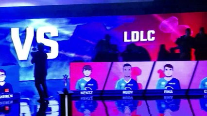 Les nouveaux gladiateurs électroniques font salle comble à Lyon