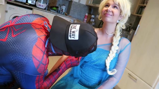 Frozen Elsa Gets a TATTOO! w/ Doctor Spiderman vs Joker Maleficent Rapunzel Olaf - Superhe