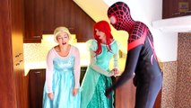 Spiderman & Frozen Elsa vs Poison Ivy! w/ Pink Spidergirl Mermaid, Maleficent Joker Superm