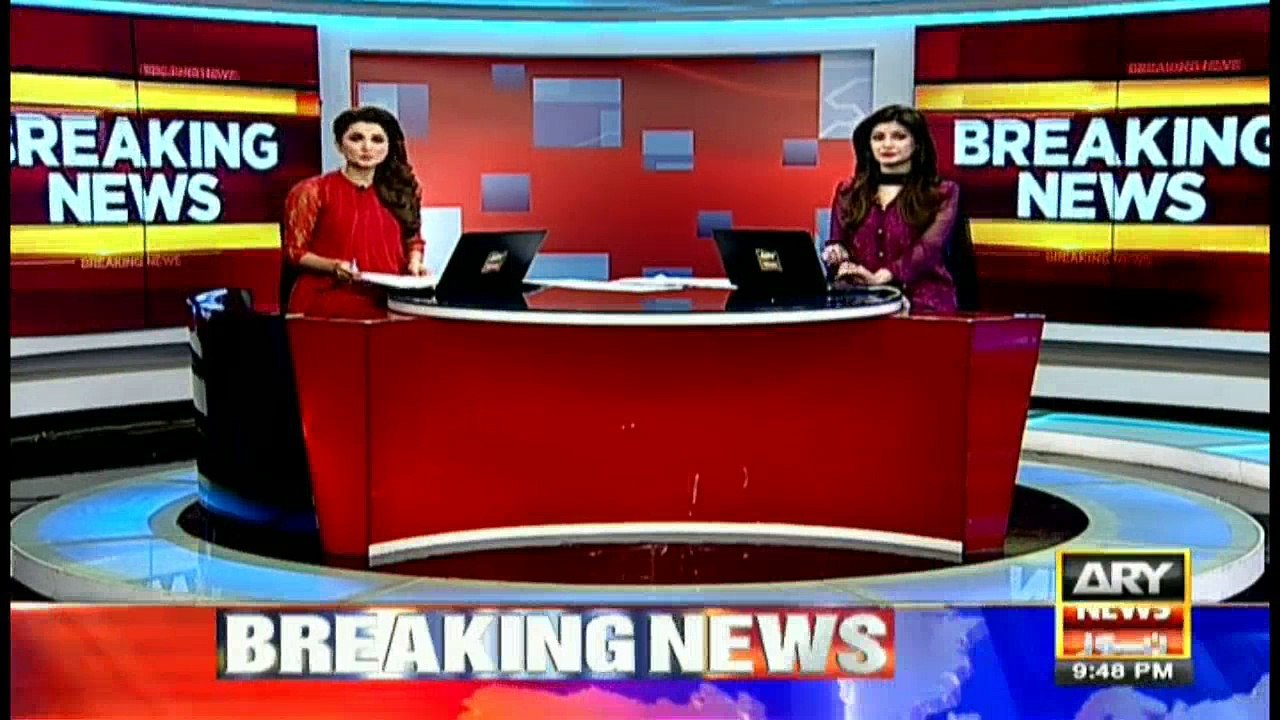 Man hurls shoe towards Sheikh Rasheed
