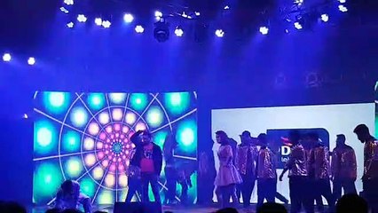 humaima malik dance 2