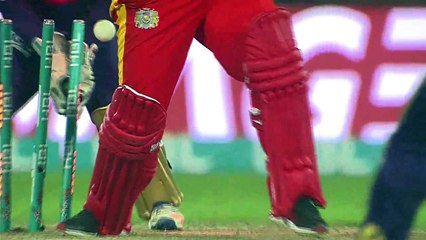 PSL 2017 Match 7- Islamabad United v Quetta Gladiators - Mohammad Nawaz Bowling