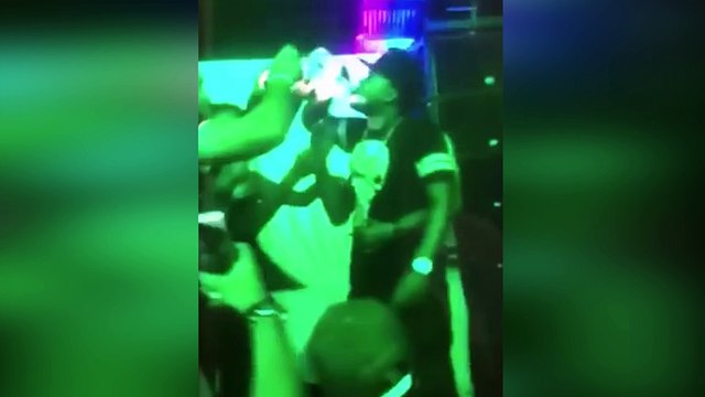 Pamje të rënda/ 23-vjeçari vdes pasi piu një shishe tekila, kishte vënë bast me shokët