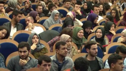 Gençlik ve Spor Bakanı Kılıç: "Salon Verilmezse Sokak Sokak Gezeriz"