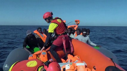 Download Video: Over 250 migrants rescued off Libyan coast