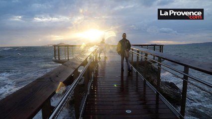 Les images impressionnantes de la mer déchainée aux Catalans