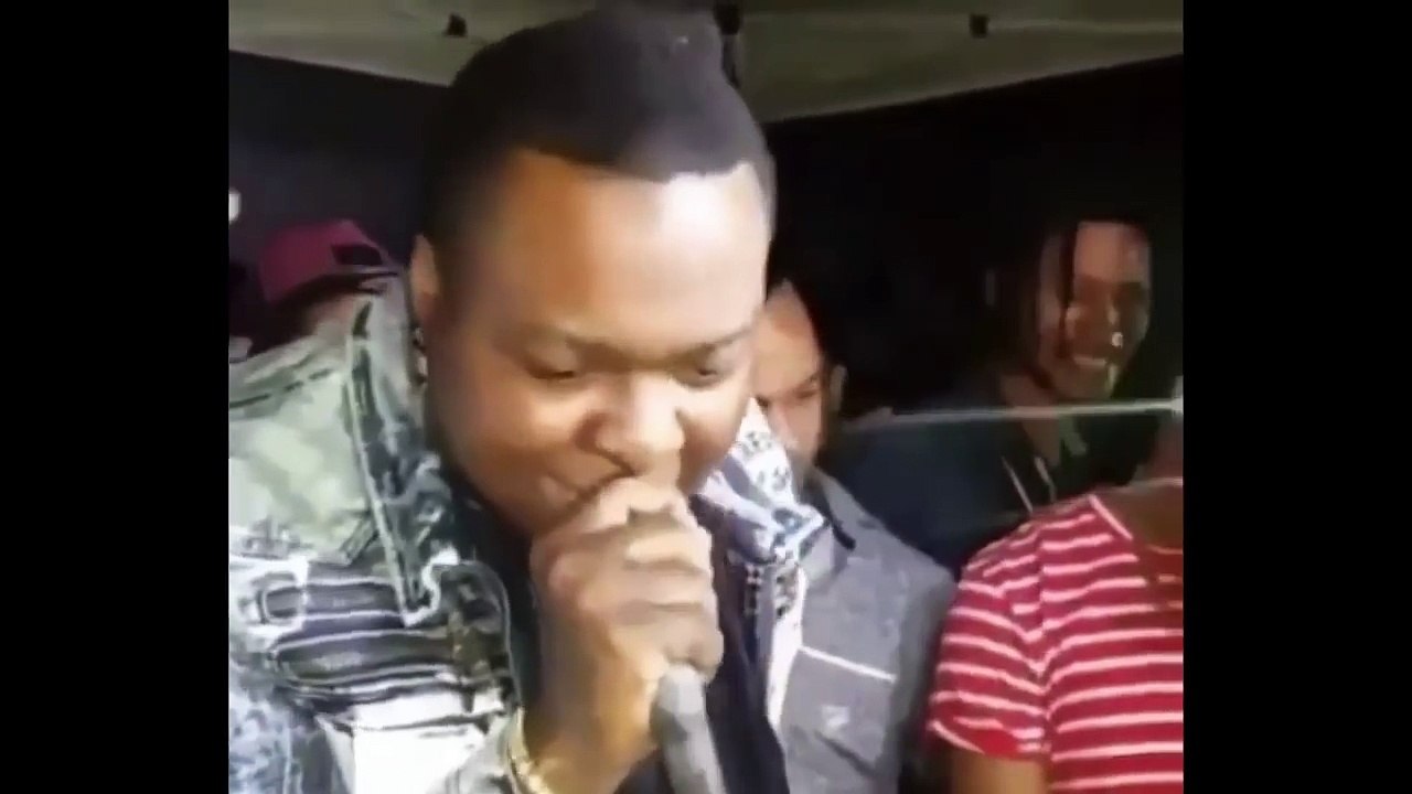 SEAN KINGSTON DISS ALKALINE BIG TIME WHILE PLAY VYBZ KARTEL CLOSED CASKET ║ VIRAL DANCEHALL VIDEO