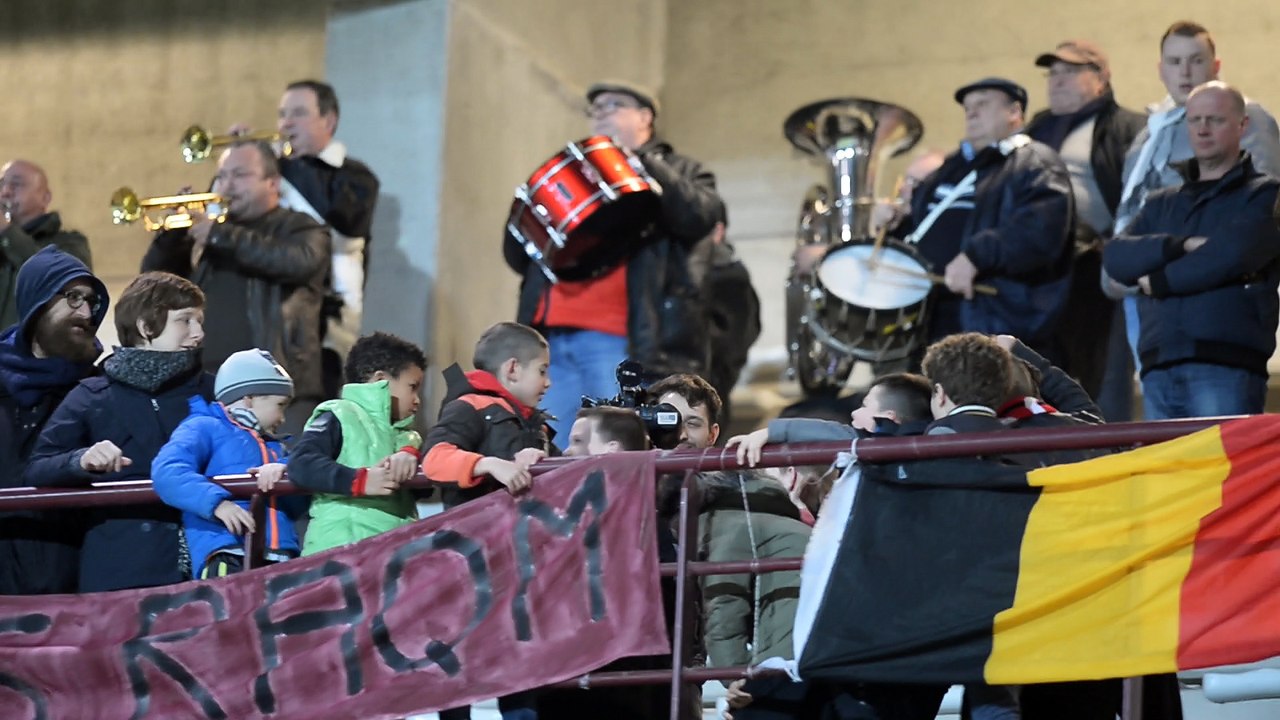 Pour le derby RAQM  Francs Borains la fanfare a joué.Vidéo 1 Eric GHISLAIN