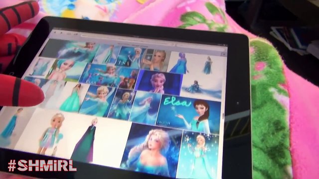 Человек-паук и розовый Человек-паук против Spiderbaby против врача и замороженные elsa удовольствие супергерой в реальной