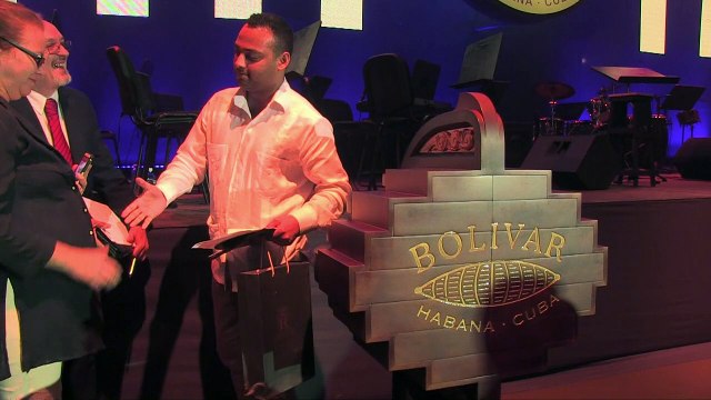 Subasta de cofres para habanos recauda USD 1,3 millones en Cuba