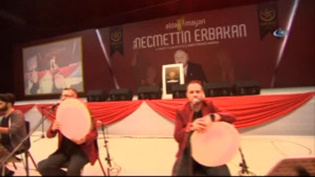 Fatih Erbakan: Merhum Erbakan 15 Temmuz'da Kalkışmaya Yeltenen Grubu 20-30 Yıl Önceden Deşifre...