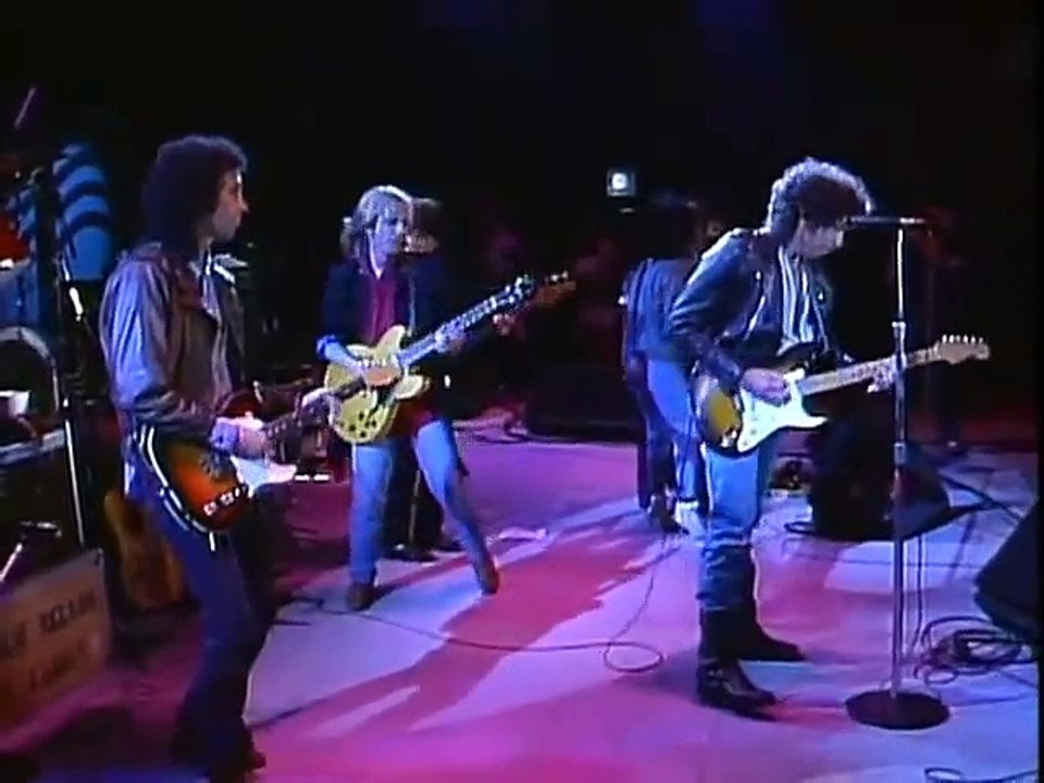 Bob Dylan 1985 - Shake (Live at Farm Aid)