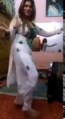 New pakistani girl home dance videos leaked 2017