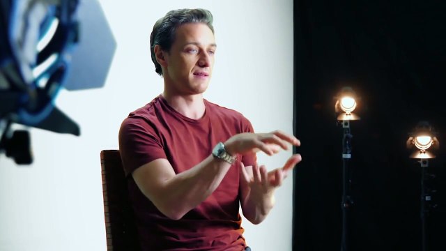 M. Night Shyamalan & James McAvoy _ Split Interview Special-1IX0yX